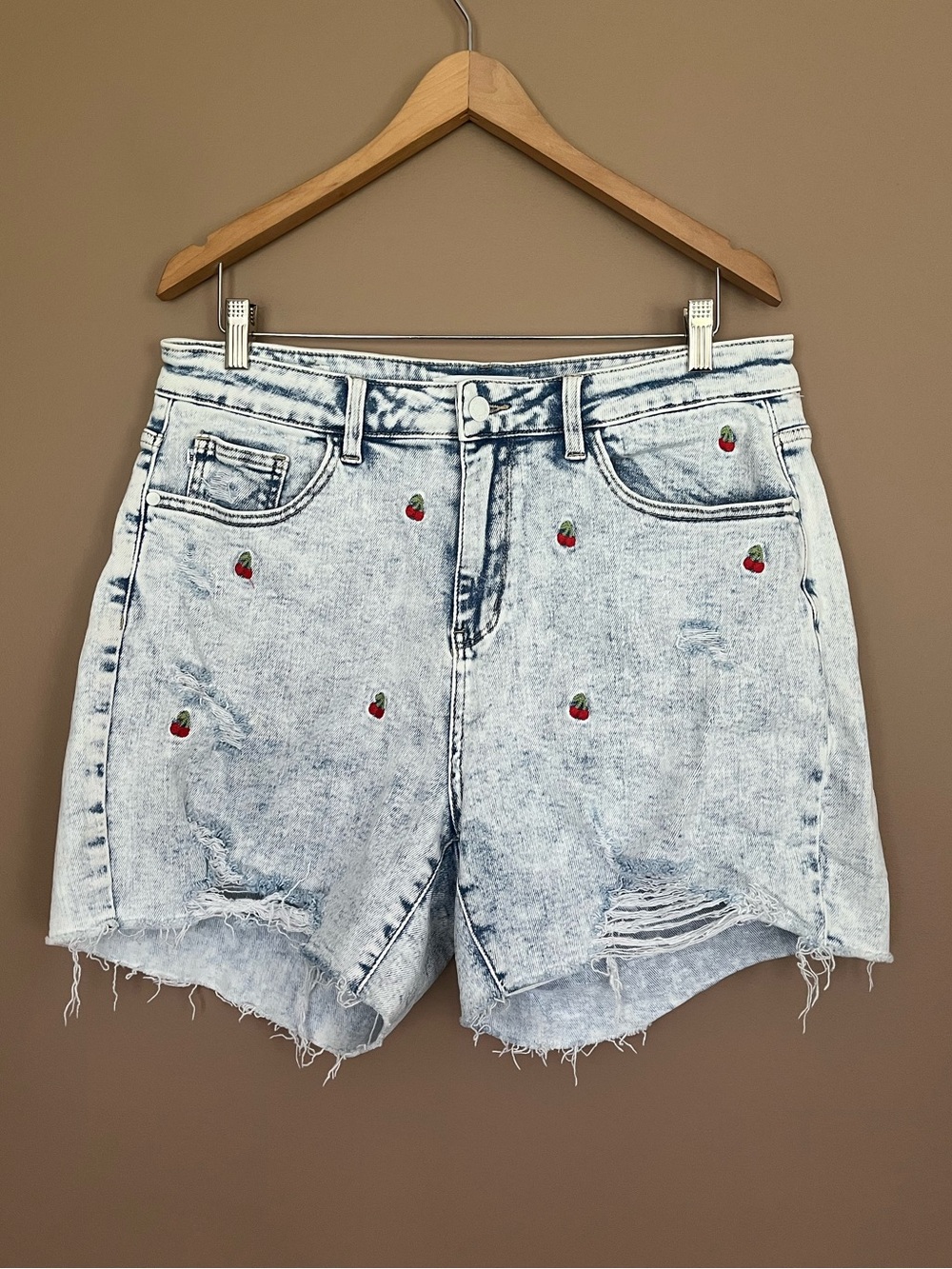 {Judy Blue} Embroidered Cherry Distressed Denim Jean Shorts - Womens 1XL